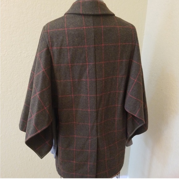 BCBG Windowpane cloak blazer coat, Olive Green, S - Picture 7 of 9